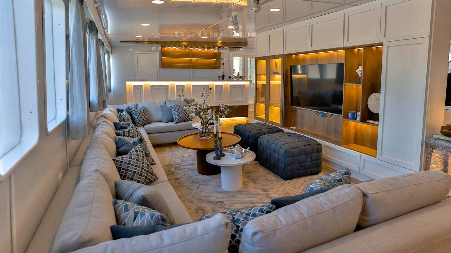 Liveaboard to Darwin & Wolf Dec 23rd